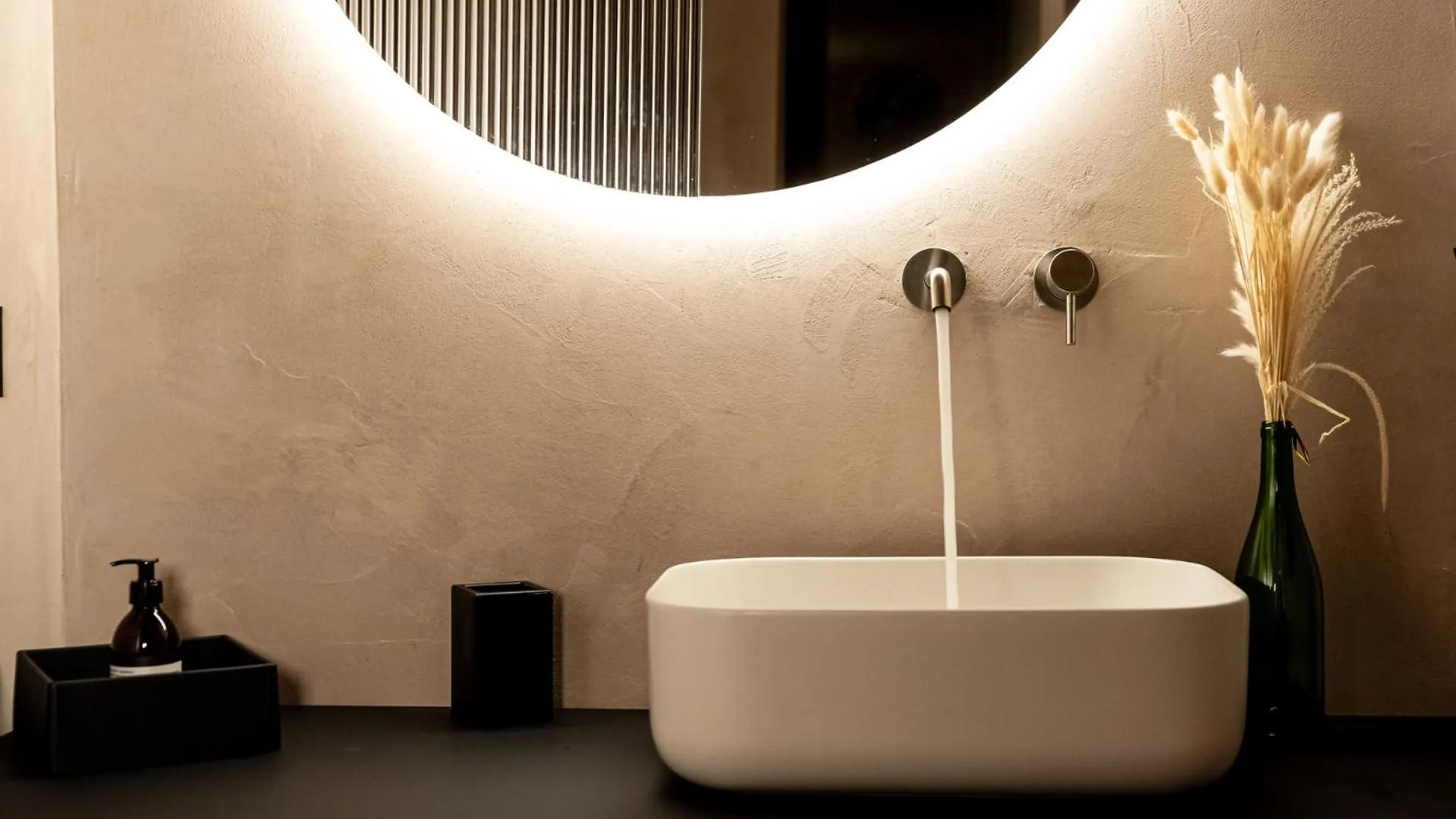 Terme Di Bacco - Design Apartaments And Spa Katánie